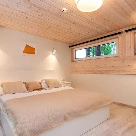 Holiday home Pajurio Namelis Family House Su Baseinu Palanga