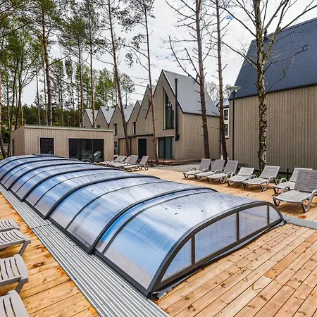 Pajurio Namelis Family House Su Baseinu Holiday home *